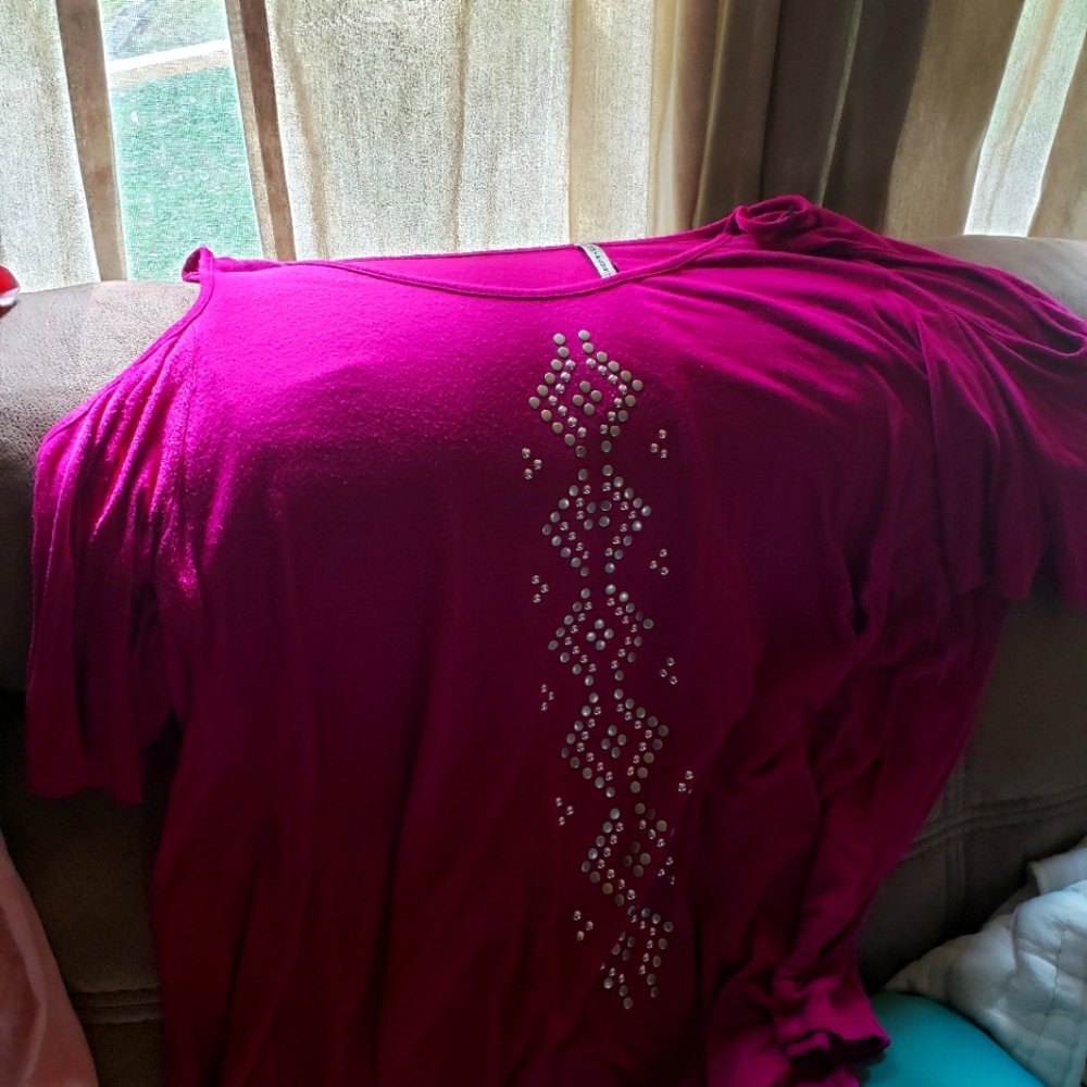 Blouse with stud design 1X